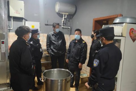 西藏火鍋店2家營業(yè)執(zhí)照被吊銷、2家立案調(diào)查、5家停業(yè)整頓